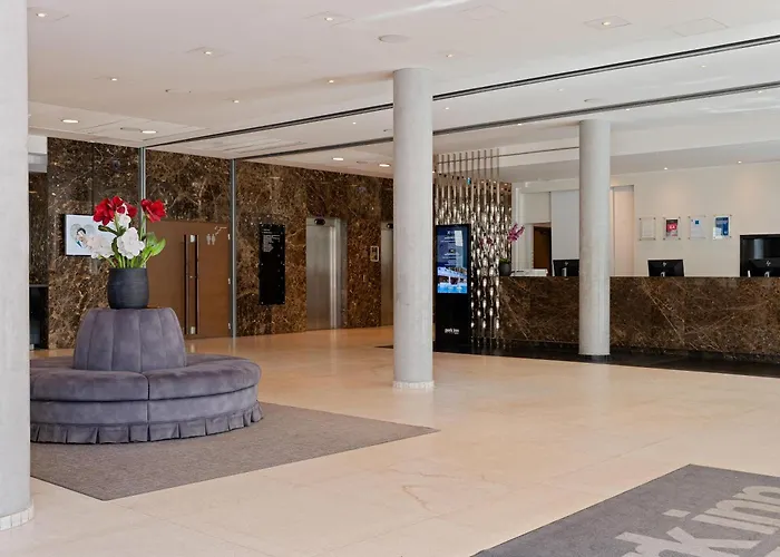 Park Inn By Radisson Meriton Conference & Spa n